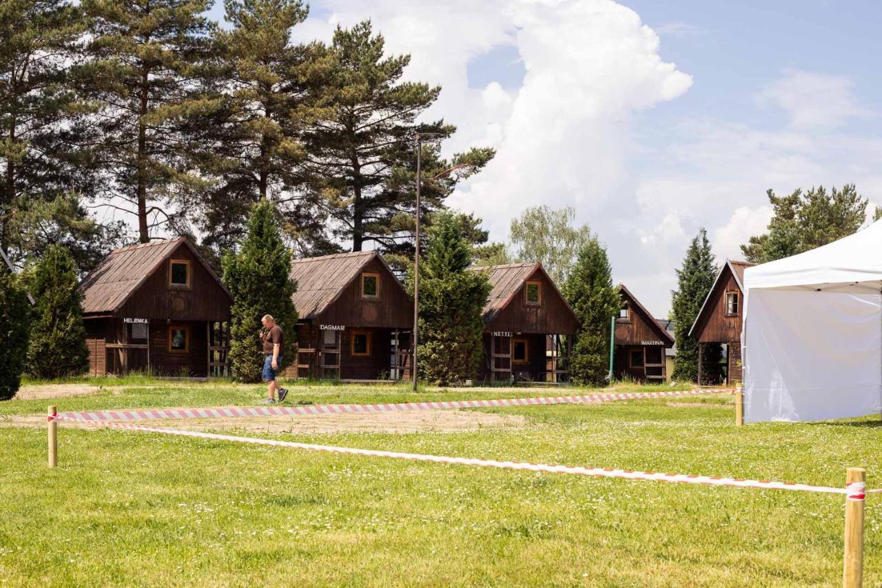 CEJCH - rekreační areál s restaurací Hotel Kněžmost Esterno foto
